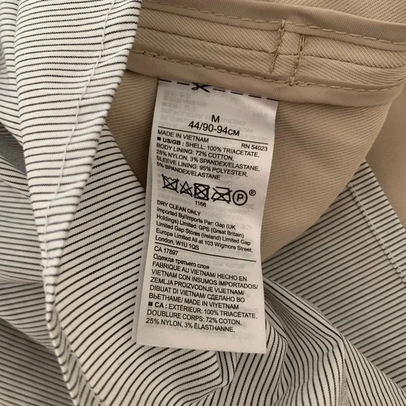 Banana Republic Trench Coat: Khaki Beige, 2 Side Pockets, 2 Side Slits M - Picture 14 of 16